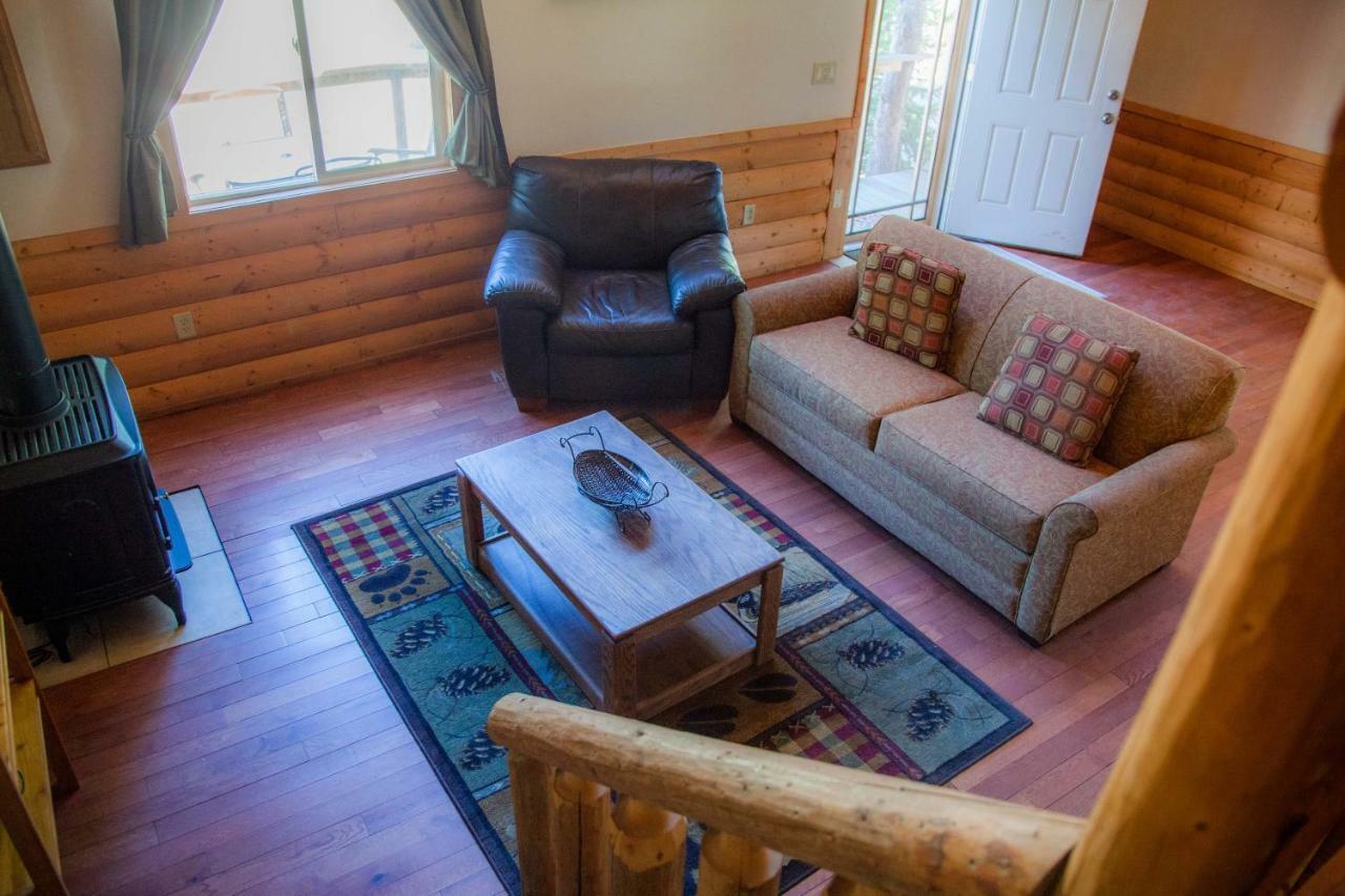 Summit Mountain Lodge And Steakhouse East Glacier Park Village Εξωτερικό φωτογραφία