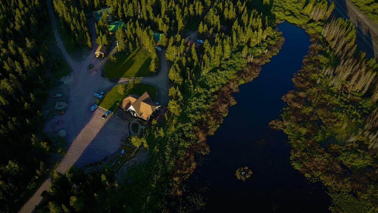 Summit Mountain Lodge And Steakhouse East Glacier Park Village Εξωτερικό φωτογραφία